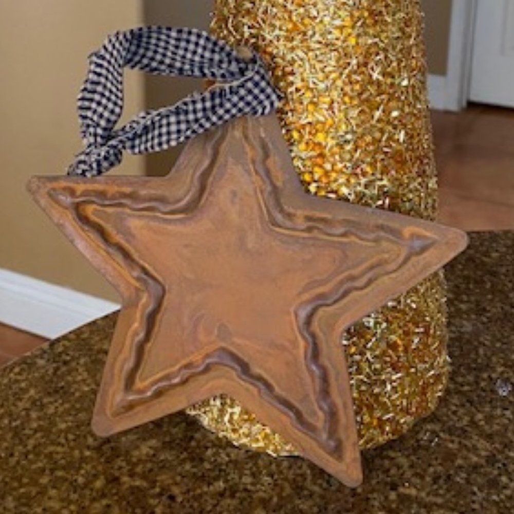 Rusty Tin 5-point Barn Farmhouse LUCKY Stars Set of 2 - Picture 3 of 14